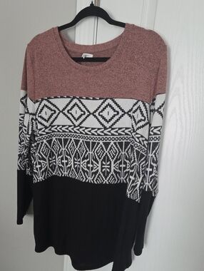 Women's Long Sleeve Patterned Tunic Dress in Dusty Pink and Black